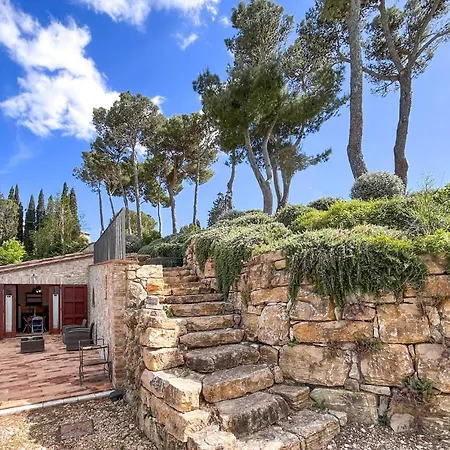 Сasa de vacaciones In With Wifi